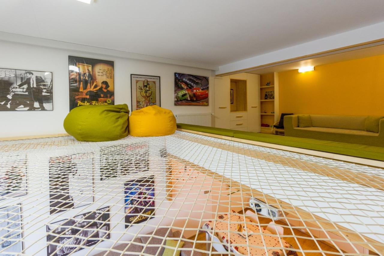 The Movie Apartment Клуж-Напока Екстериор снимка